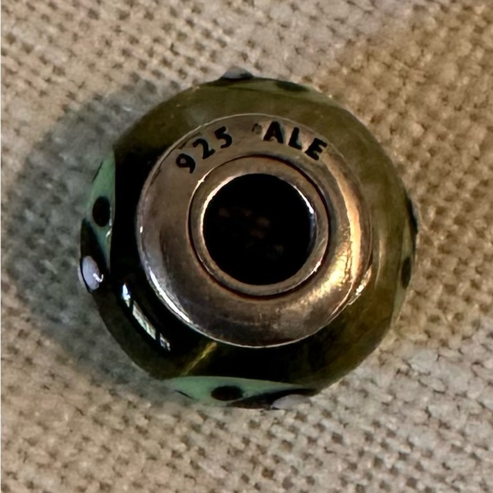 925 Sterling Silver PANDORA Bead Ladybug - Picture 2 of 3